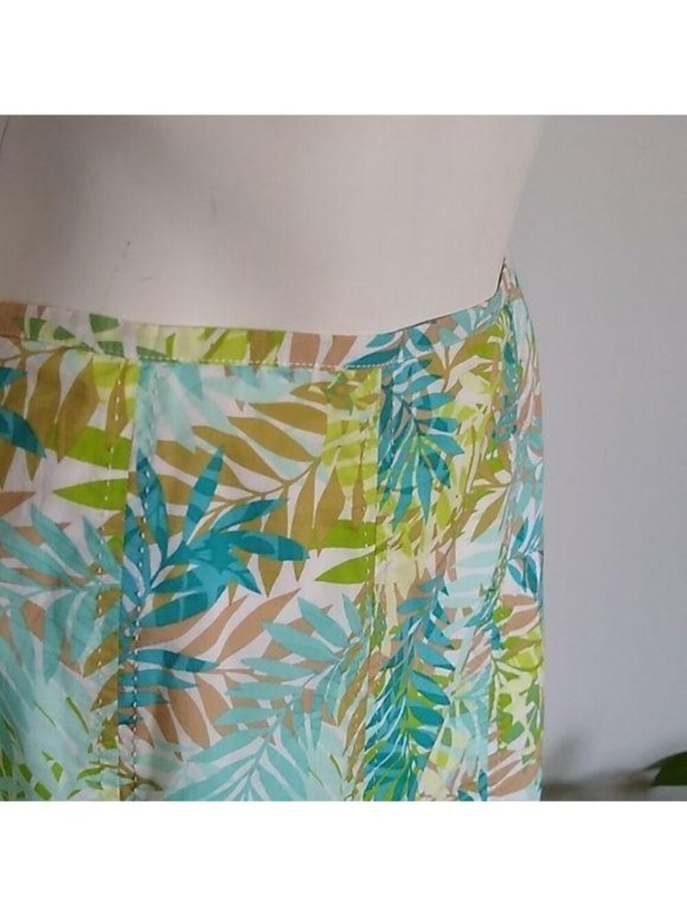 Eddie Bauer Womens Tropical Leaf Print Cotton Midi Skirt Size 12 Tall - Picture 3 of 6